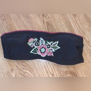 Via Brazil Strapless bathing suit Bikini top small